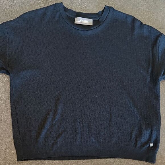 Mos Mosh MM Swann O-SS Flora Tee Women's Black Cropped Boxy Top size Medium - Picture 2 of 9